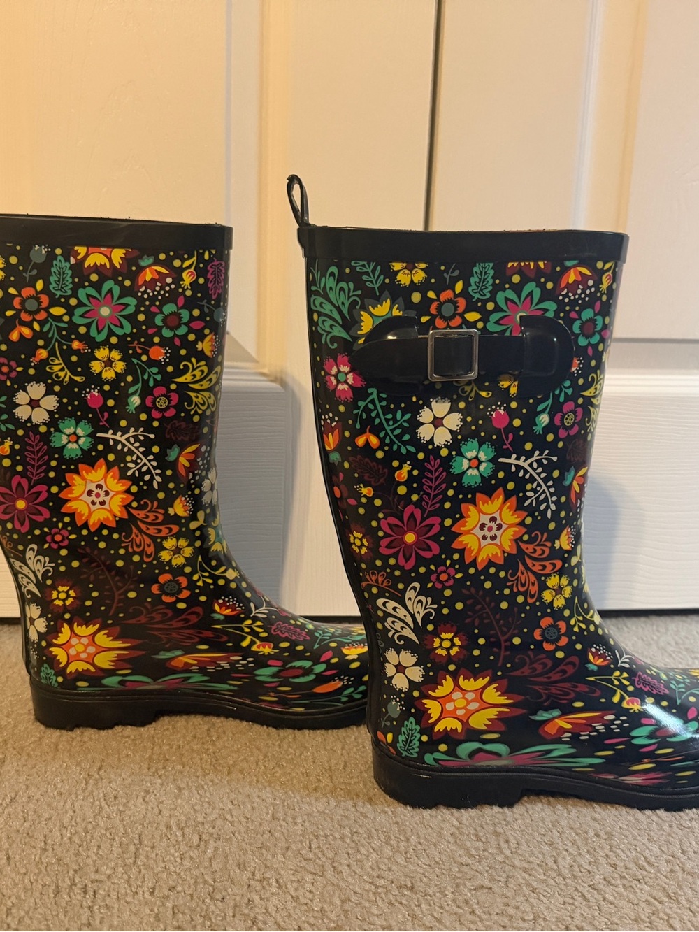 Source Unknown Black Floral Women's Rain Boots